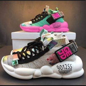 The Jazzy Way tennis shoes